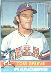 1976 Topps Baseball Cards      106     Tom Grieve